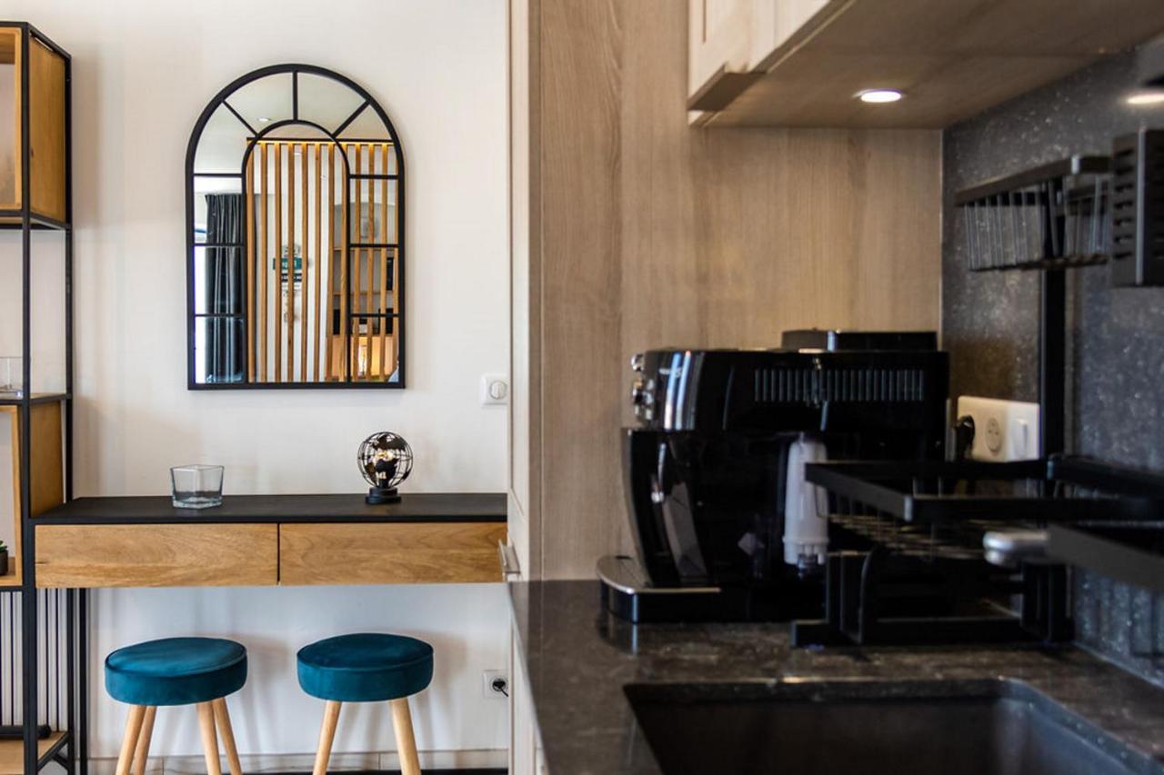 Casa Nostra : Bienvenue Chez Nous ! Apartment Сен-Флоран Екстериор снимка